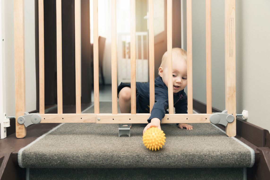 Barrière d'escalier et de sécurité pour bébé : Modèles et options