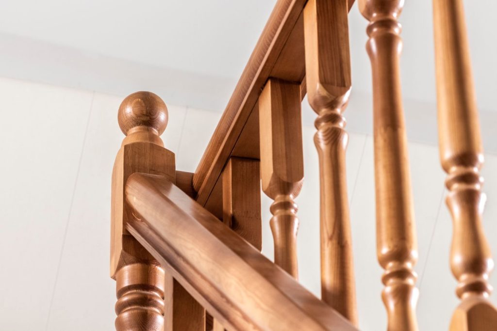 barreau escalier bois liquidation